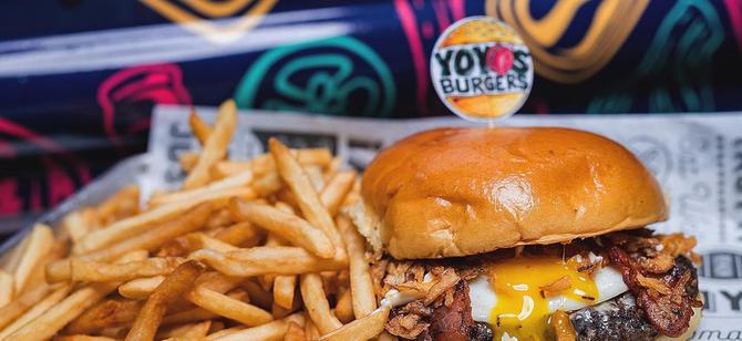 May contain: examples of dishes served in the Yoyo's Burgers restaurant, interior or exterior of Yoyo's Burgers restaurant