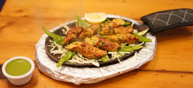 May contain: examples of dishes served in the Rao & Reddy's Biryanis - Newark restaurant, interior or exterior of Rao & Reddy's Biryanis - Newark restaurant