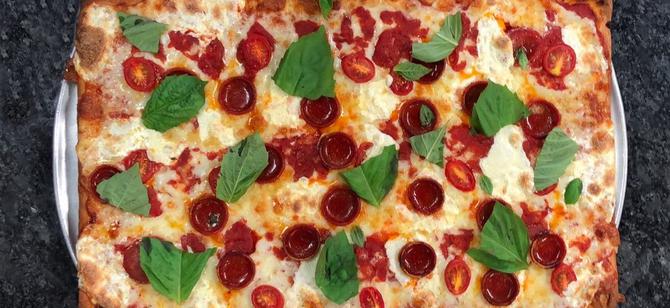 May contain: examples of dishes served in the Imposto's Pizza restaurant, interior or exterior of Imposto's Pizza restaurant